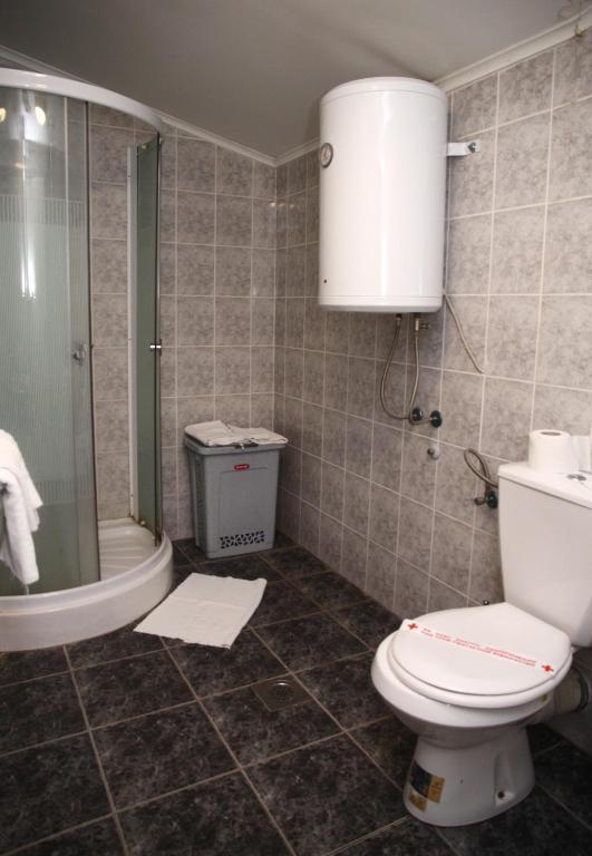 Garni Hotel Pbg Subotica Oda fotoğraf