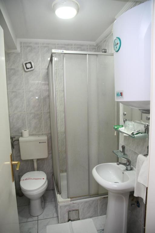 Garni Hotel Pbg Subotica Oda fotoğraf